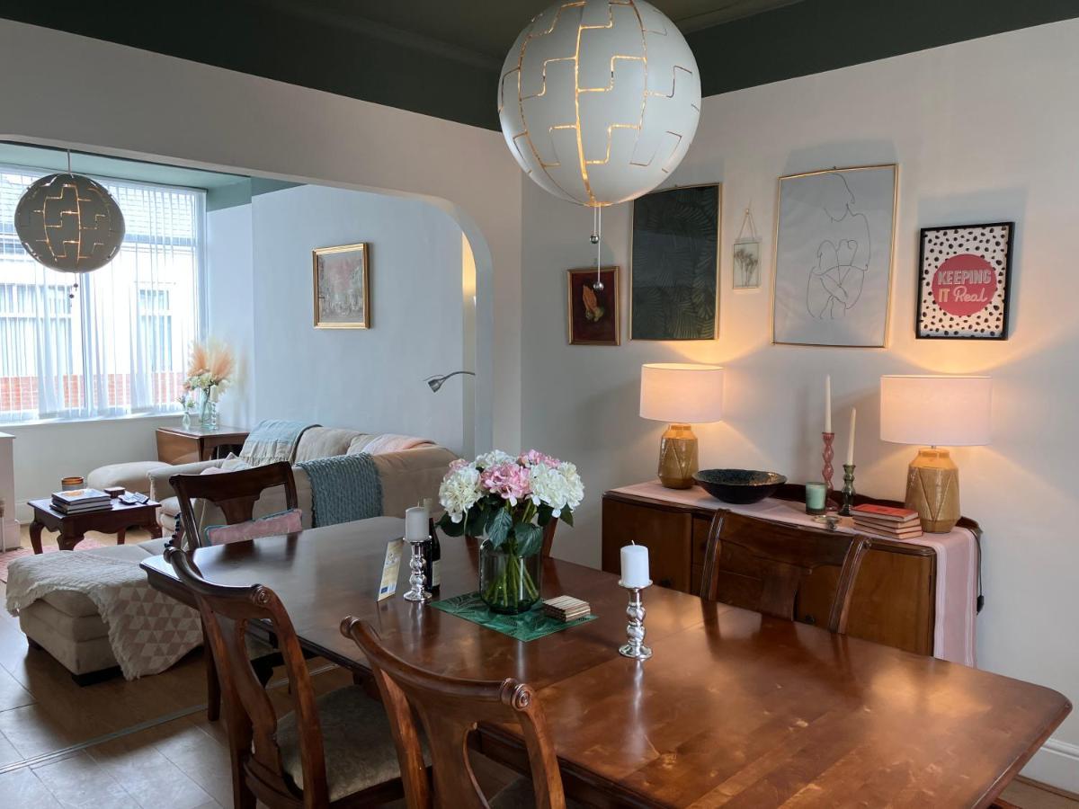 סנדרלנד Romford Cottage - Close To Centre, Hospital Crownworks Studio Nissan And Stadium Of Light מראה חיצוני תמונה