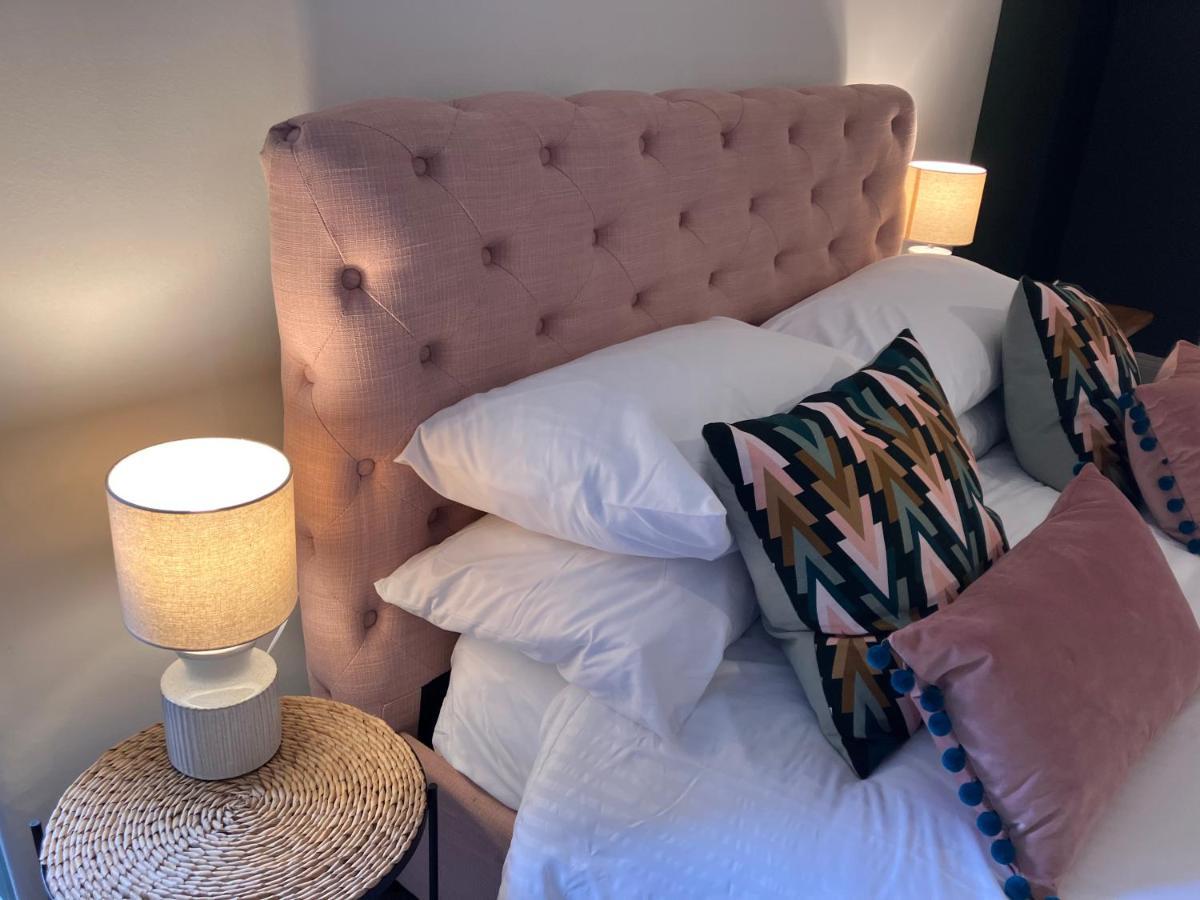 סנדרלנד Romford Cottage - Close To Centre, Hospital Crownworks Studio Nissan And Stadium Of Light מראה חיצוני תמונה