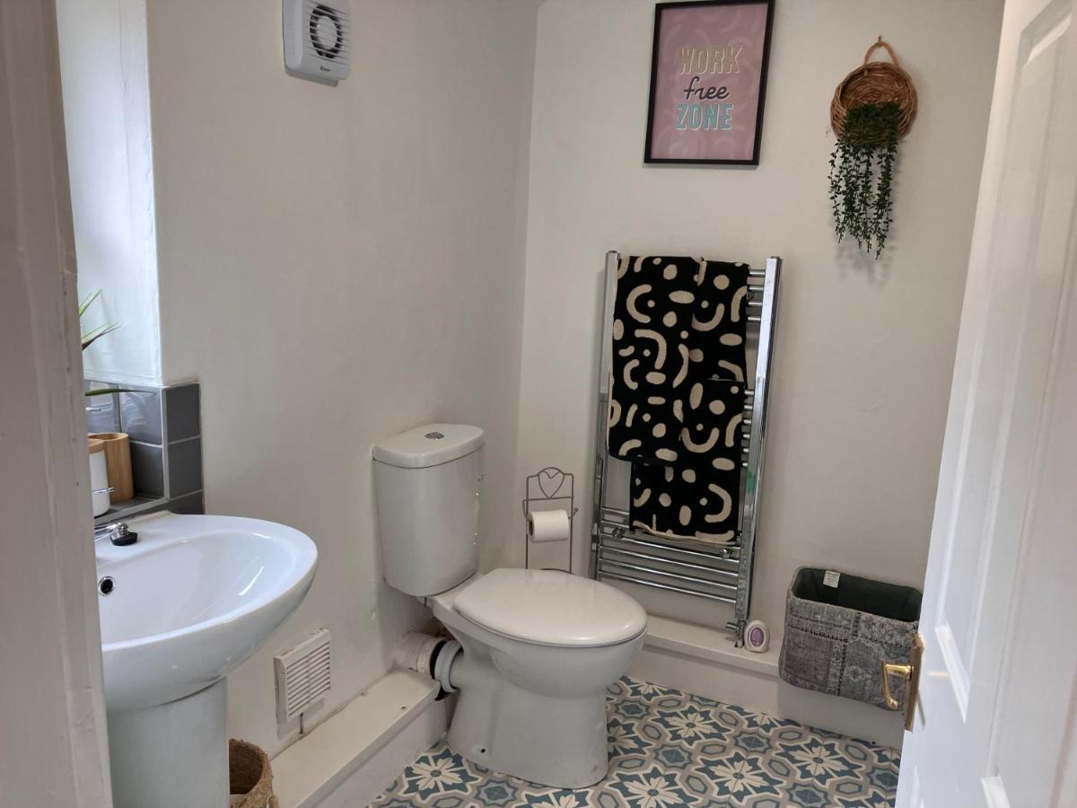 סנדרלנד Romford Cottage - Close To Centre, Hospital Crownworks Studio Nissan And Stadium Of Light מראה חיצוני תמונה