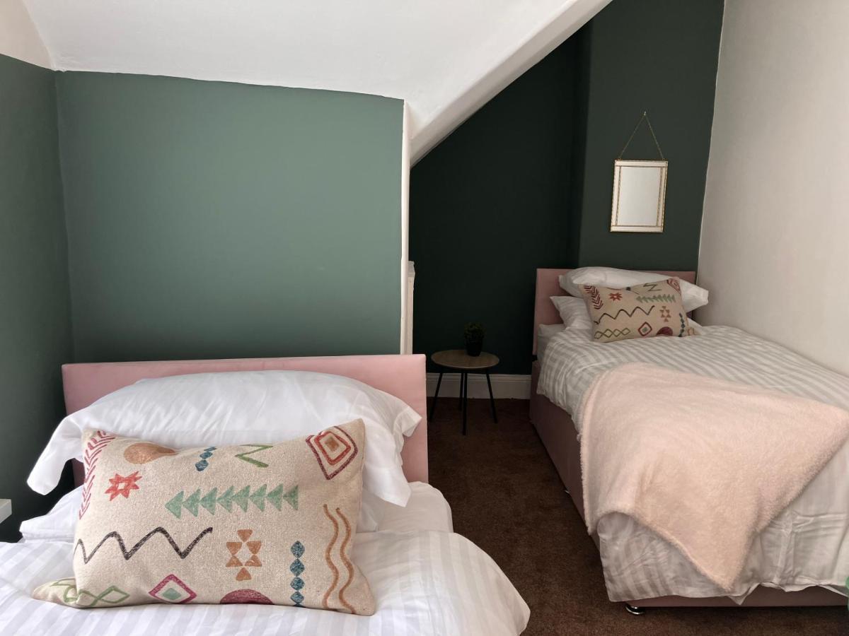 סנדרלנד Romford Cottage - Close To Centre, Hospital Crownworks Studio Nissan And Stadium Of Light מראה חיצוני תמונה
