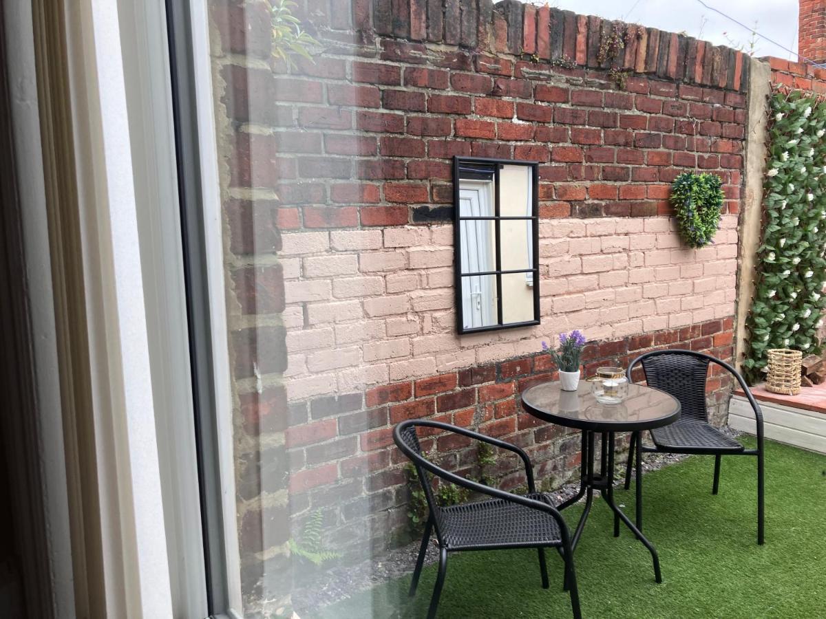 סנדרלנד Romford Cottage - Close To Centre, Hospital Crownworks Studio Nissan And Stadium Of Light מראה חיצוני תמונה